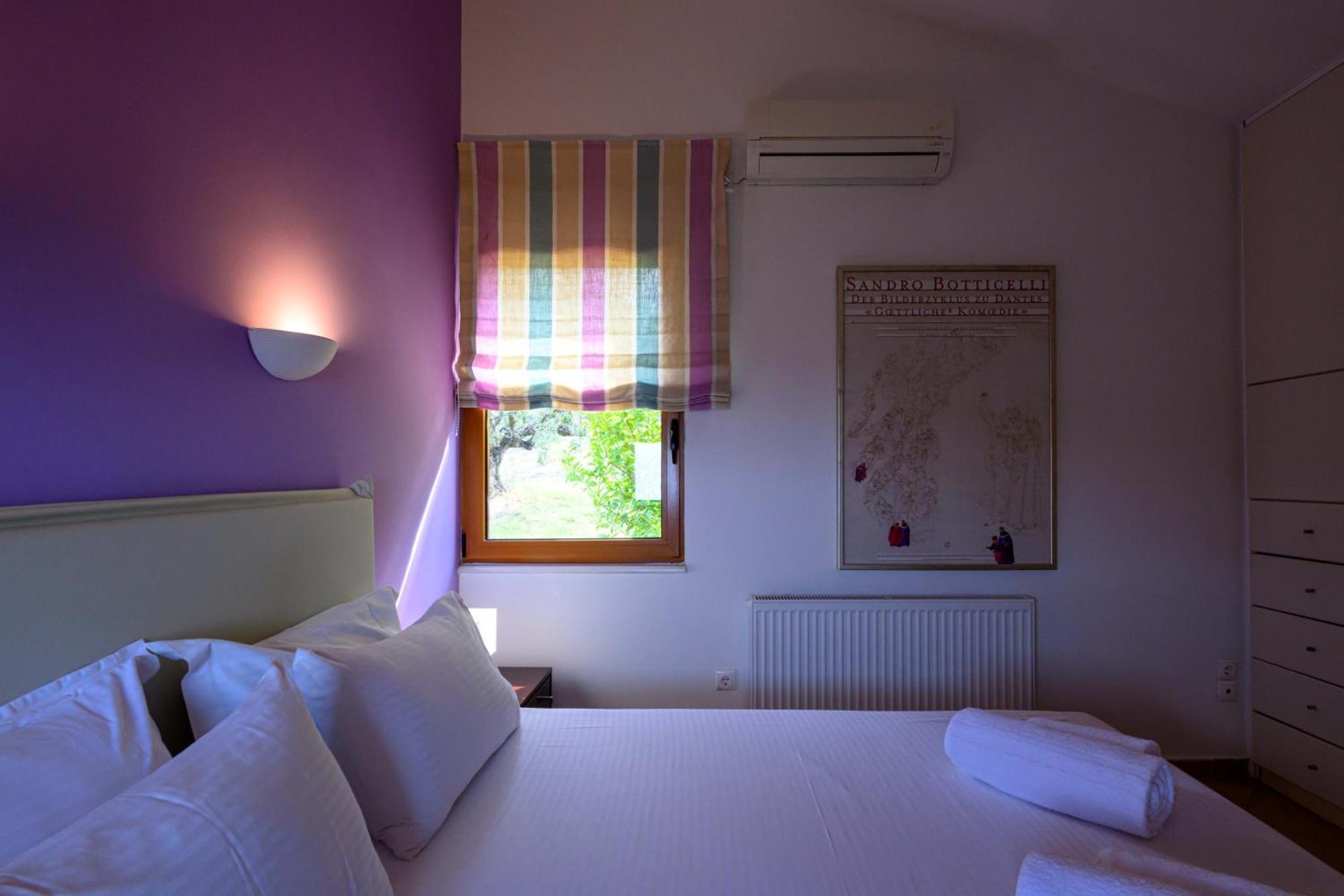 Mani Tower Villa Akrogiali Екстер'єр фото